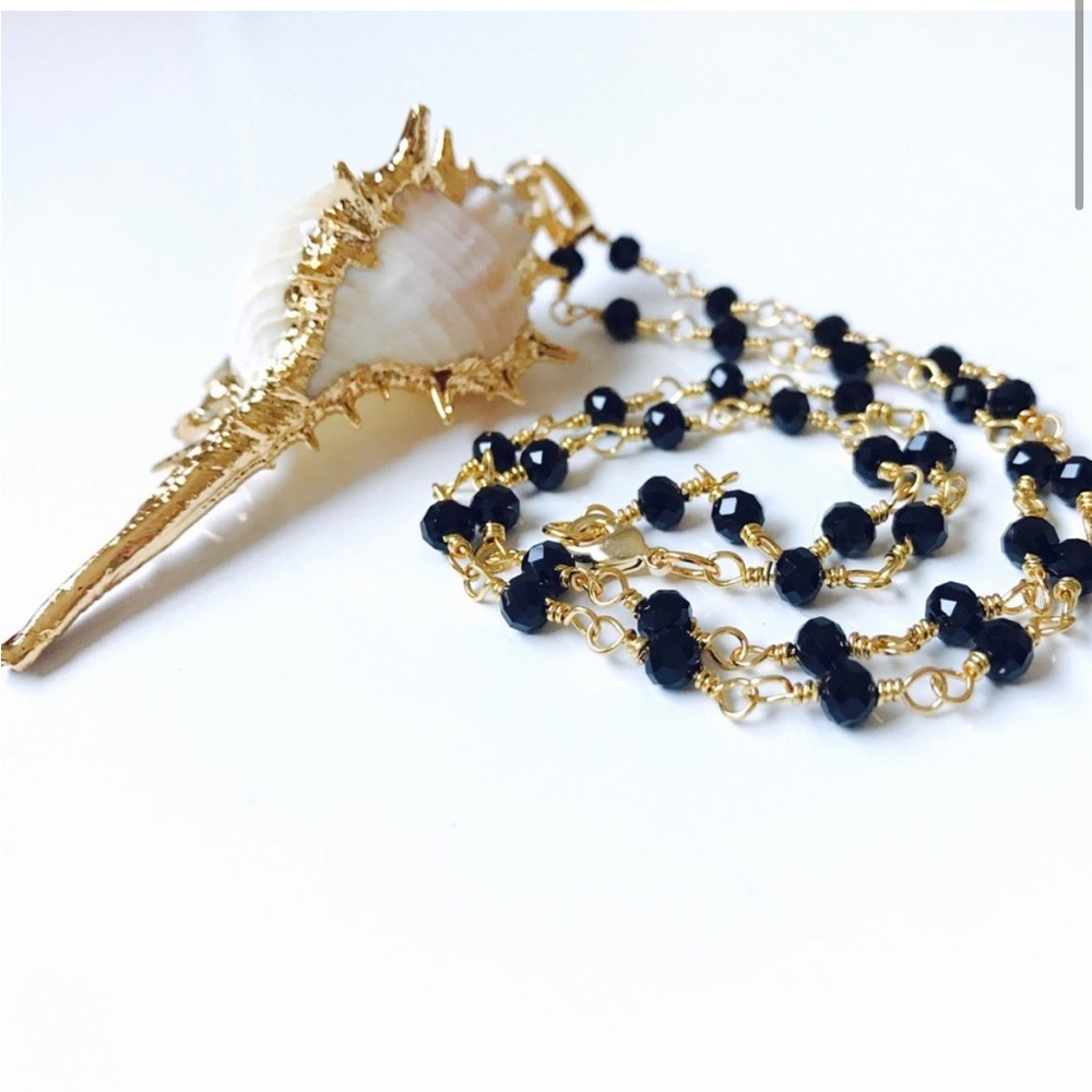 COPY - Natural conch shell rosary necklace 🌙